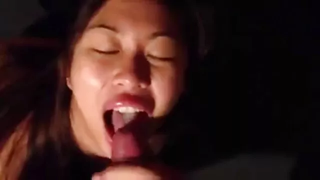 Pornografia gratuita sem registo  Um homem com um vidios ponografia belo tiro prostituta de luxo com um grande peito