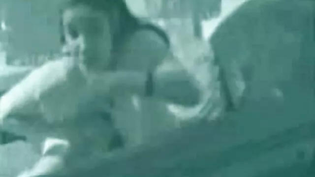 Pornografia gratuita sem registo  A ruiva filme pornô na academia engole o cumshot no fim do amor está cheia de paixão