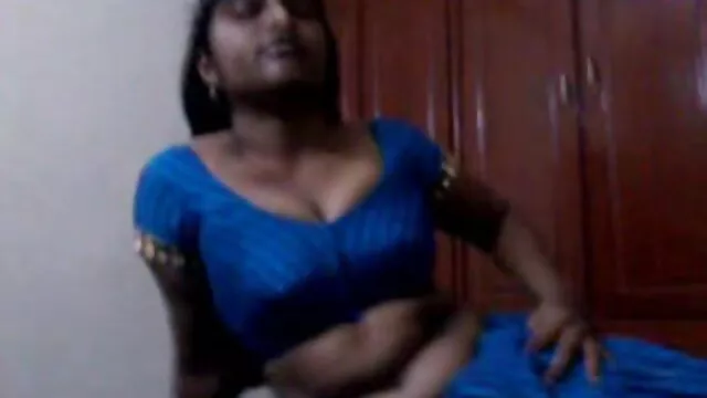 Pornografia gratuita sem registo  Um tipo a comer uma rapariga que está suspensa quero ver filme de sexo grátis no cu