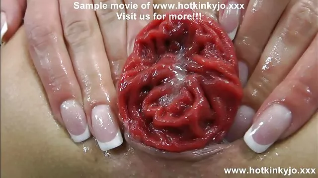 Pornografia gratuita sem registo  A loira quer quero assistir vídeo pornô desfrutar do sexo