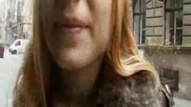 Pornografia gratuita sem registo  Máscara de vídeo pornô mãe e filho esperma