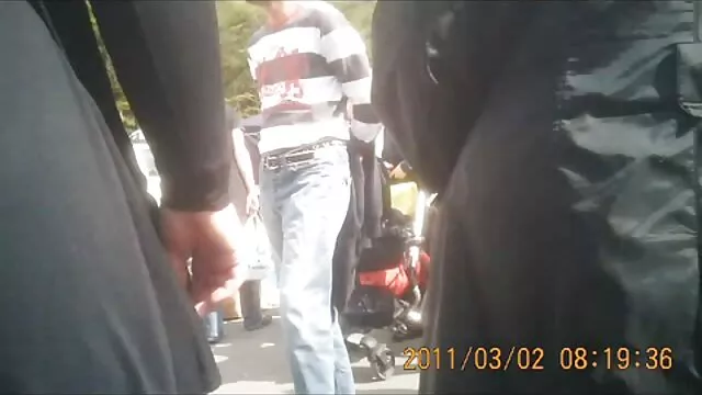 Pornografia gratuita sem registo  Os casais adoram relaxar com um strapon. vídeo de pornô com as brasileirinhas
